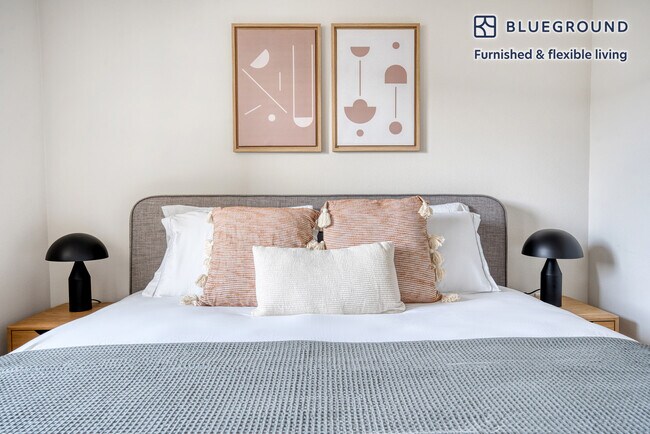 Building Photo - 299 Franklin St