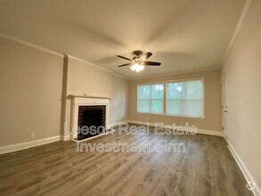 Building Photo - 2721 Fairfield Ave