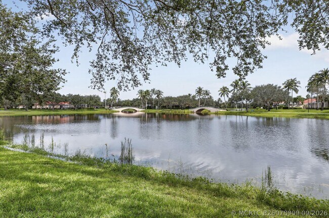 Building Photo - 2596 Irma Lake Dr