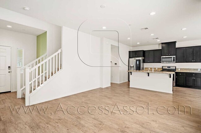 Building Photo - 41278 Winterberry St