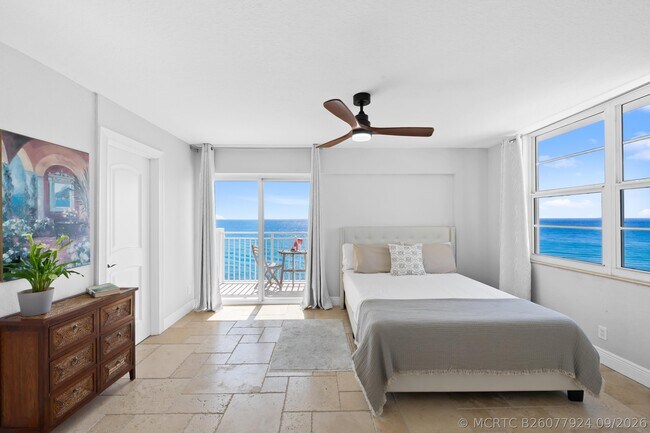 Building Photo - 4511 S Ocean Blvd