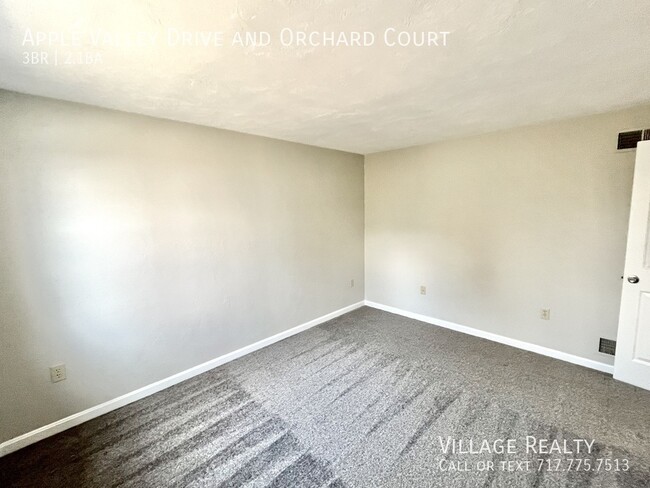Building Photo - 910 Apple Valley Dr