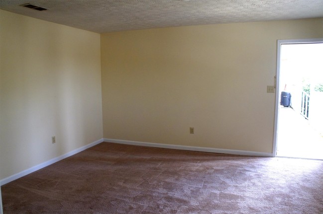 Building Photo - 170 Park Ridge Dr