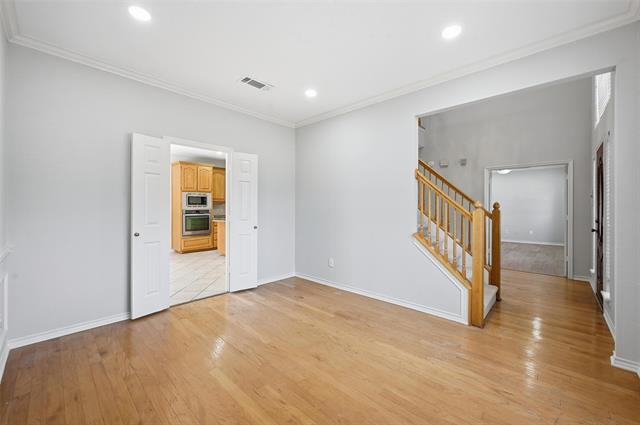 Building Photo - 1321 Kenshire Ct