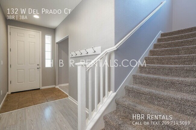 Building Photo - 132 W Del Prado Ct