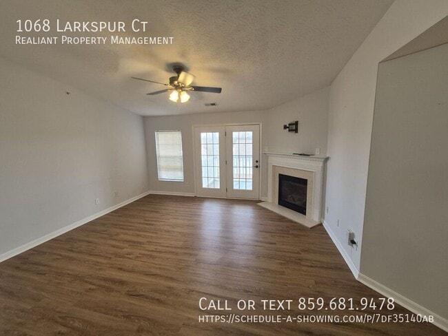 Building Photo - 1068 Larkspur Ct