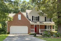 Building Photo - 4150 Hillsborough Dr SW