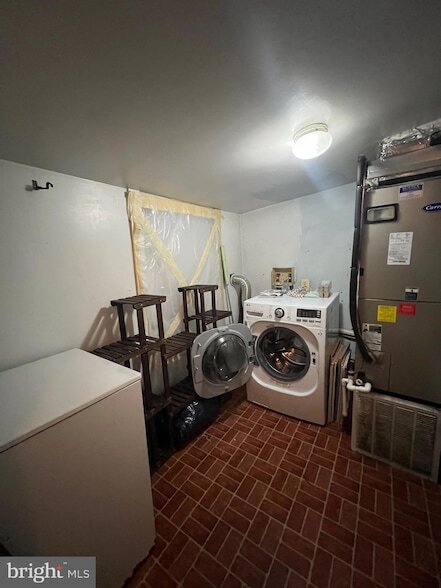 Building Photo - 7606 Woodyard Rd