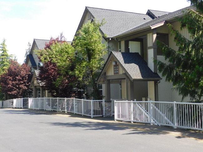 Building Photo - 23420 SE Black Nugget Rd