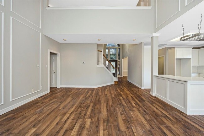 Building Photo - 22211 Mission Hills Ln
