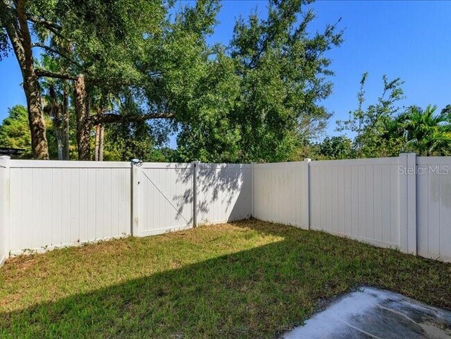 Building Photo - 2108 Switch Grass Cir