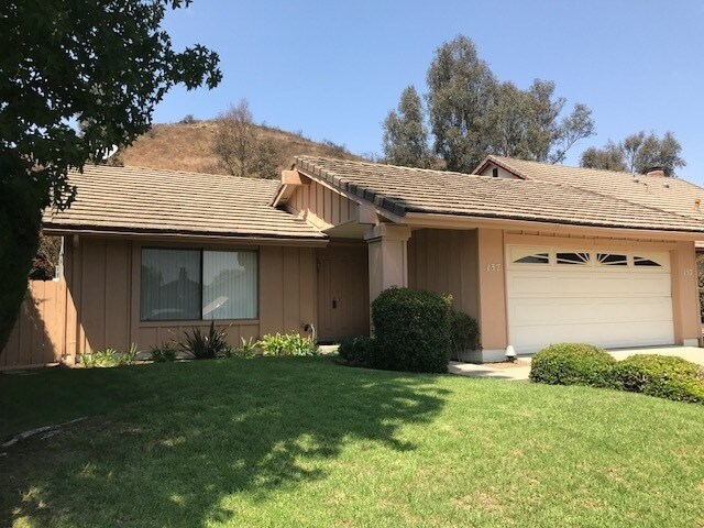 Primary Photo - Beautiful family home in Newbury Park!