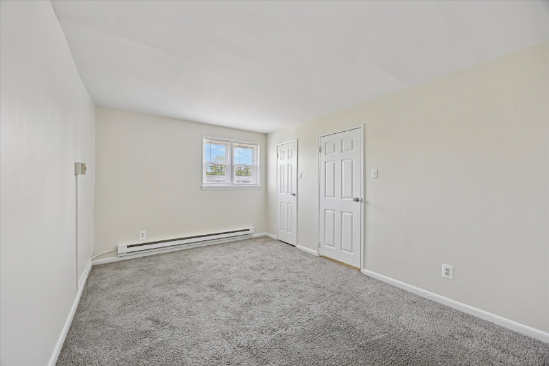 Building Photo - 13659 Philmont Ave