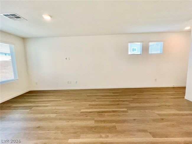 Building Photo - 3254 La Cura Ave