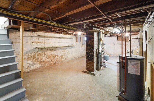 Building Photo - 4BR Home in Hopkinton MA | Rent or Rent-to-Own Option