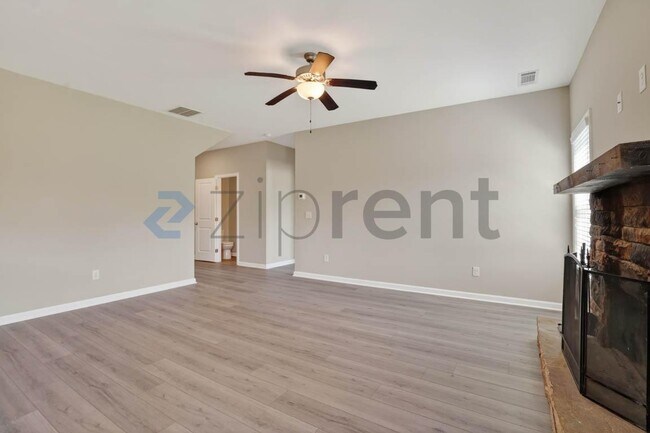 Building Photo - 2066 GA-63