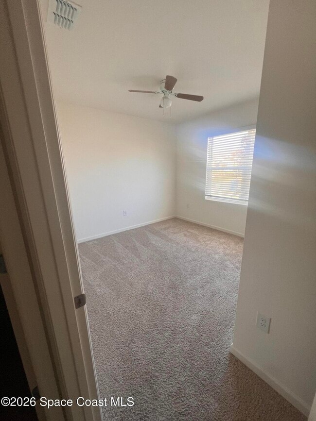 Building Photo - 3636 Aberdeen Dr SE