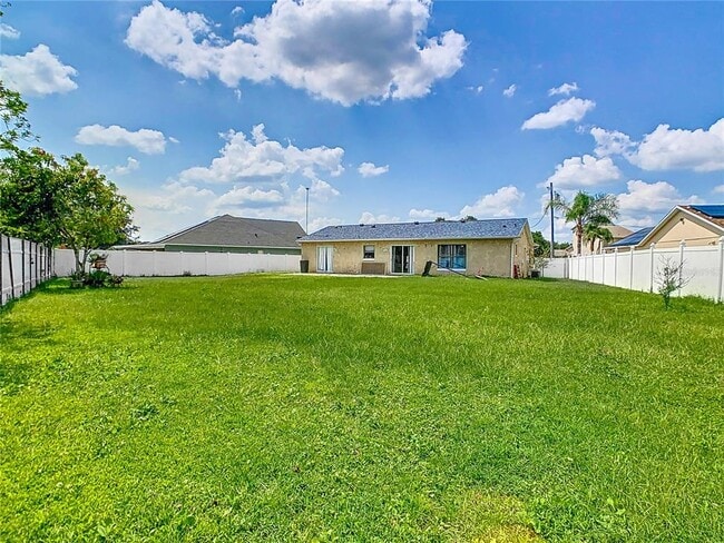 Building Photo - 853 Blanc Ct