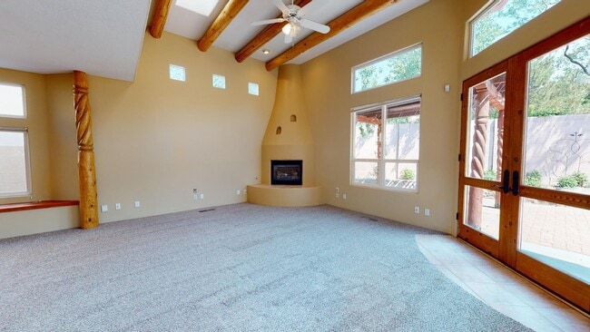 Building Photo - 12609 Sandia Ridge Pl NE