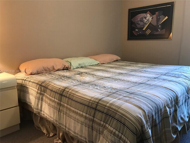 Building Photo - 210 172nd St