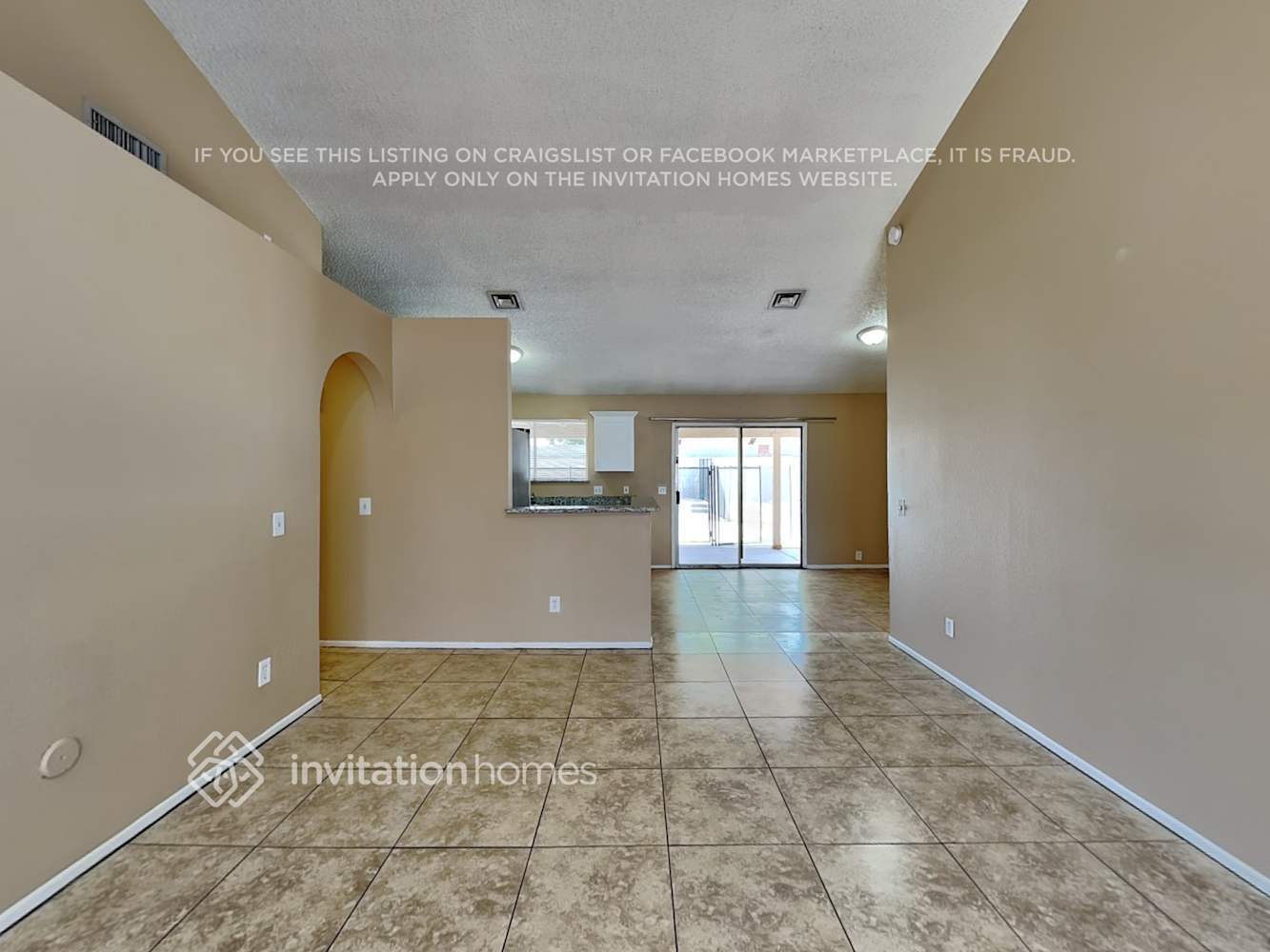 Building Photo - 10072 W Mariposa St