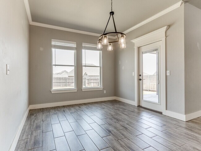 Building Photo - 3212 Hayven Cir