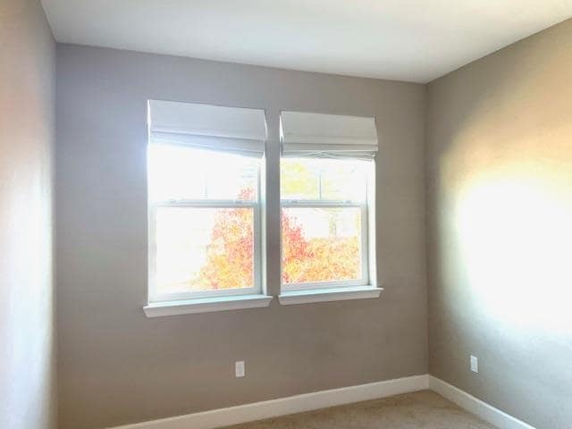 Building Photo - 9 Shreve Ln