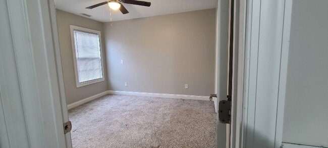 Building Photo - 1776 17th Ave NE