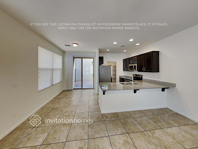 Building Photo - 1443 S Ponderosa Dr