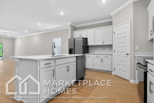 Building Photo - 15581 Ruthie Lynn Dr