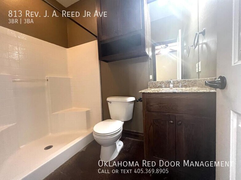 Building Photo - 813 Rev J A Reed Jr Ave