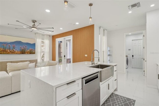 Building Photo - 6632 Pasturelands Pl