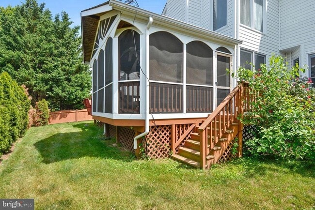 Building Photo - 2507 Glenlawn Pl
