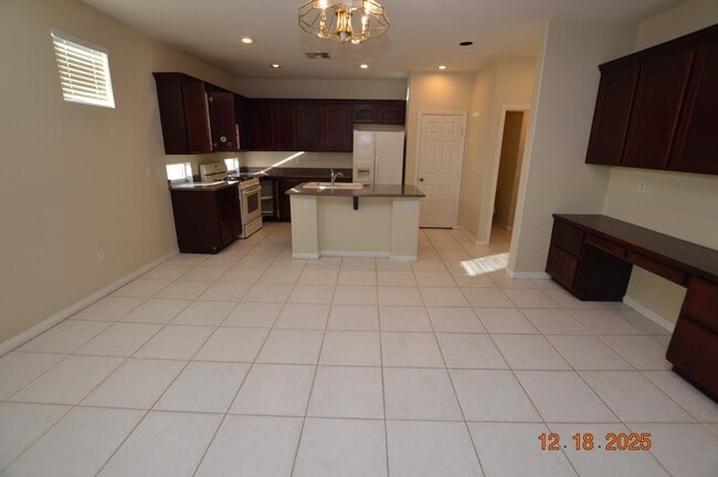 Building Photo - 6175 Tillman Crest Ave