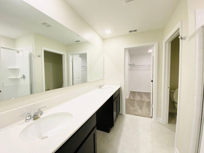 Building Photo - Kissimmee Awesome House for Rent