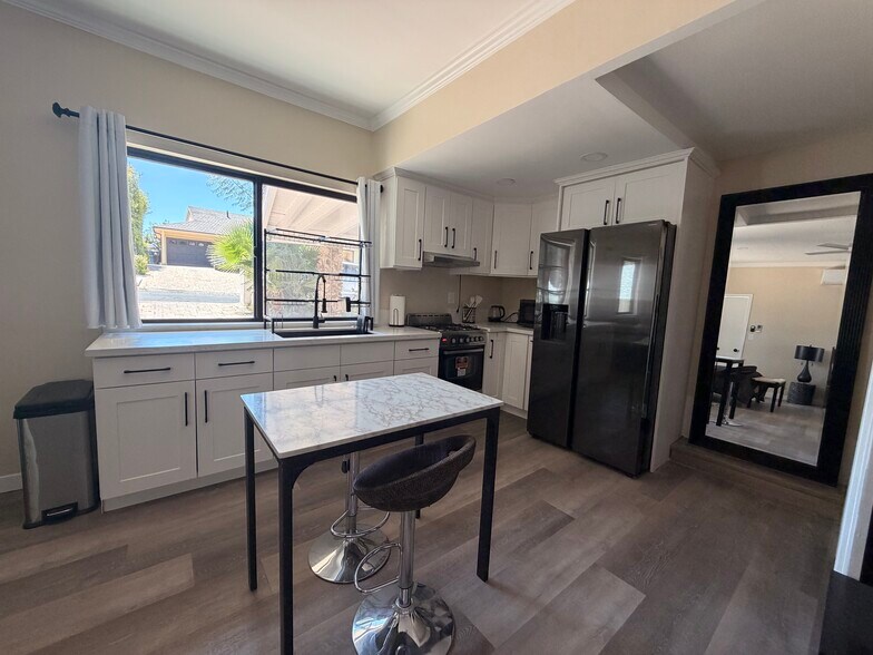 Building Photo - 22717 Macfarlane Dr