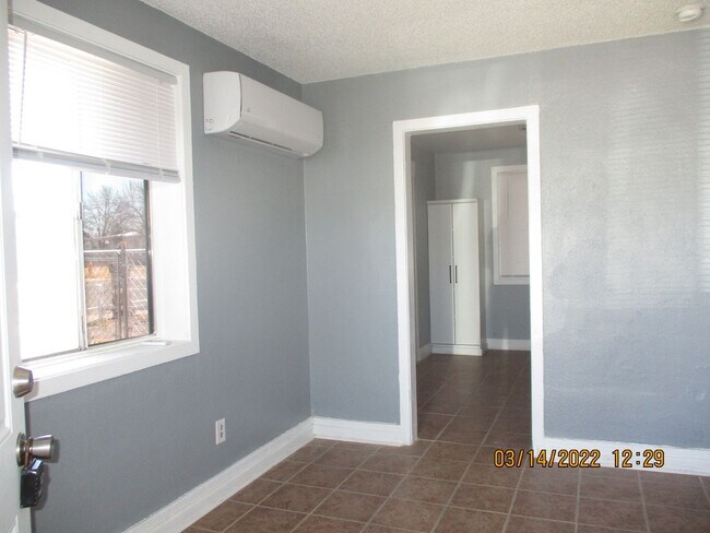 Building Photo - 508 North Ave