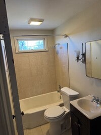 Building Photo - 1 bedroom efficiency in Meadville