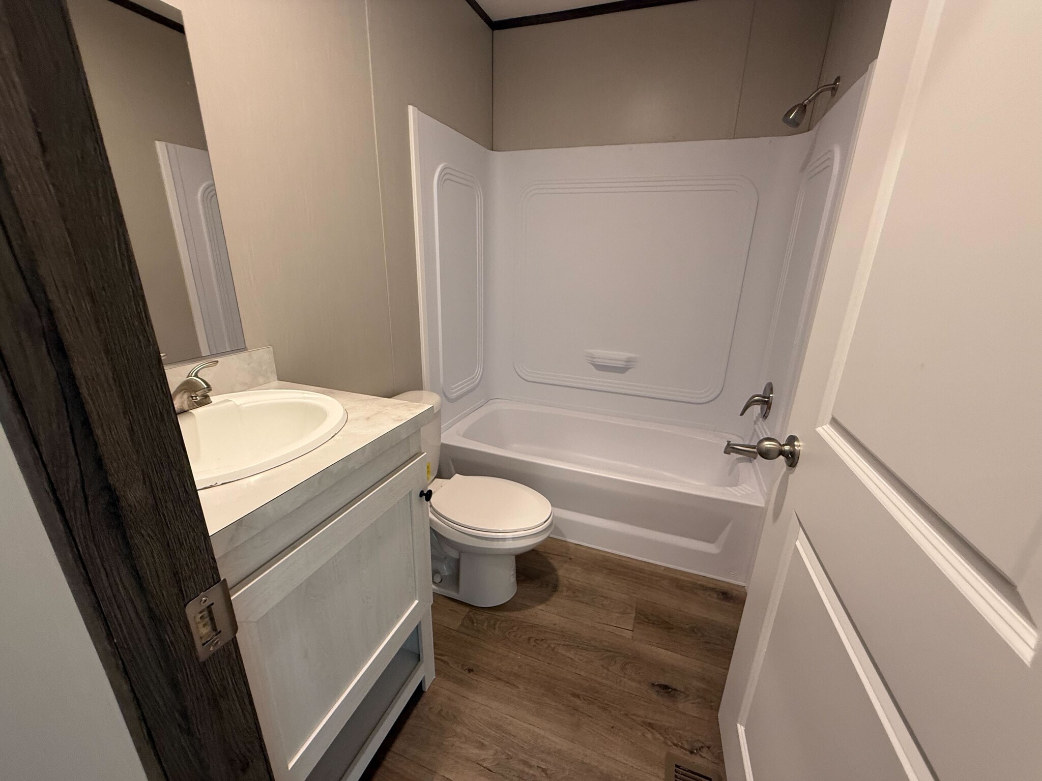 Building Photo - 133 Ponderosa Way