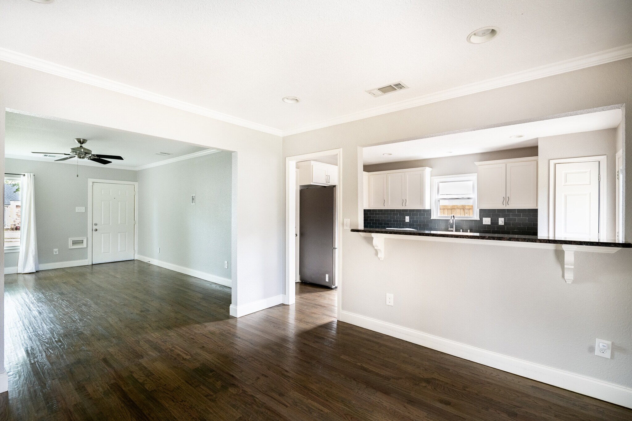 Building Photo - 4731 Wateka Dr