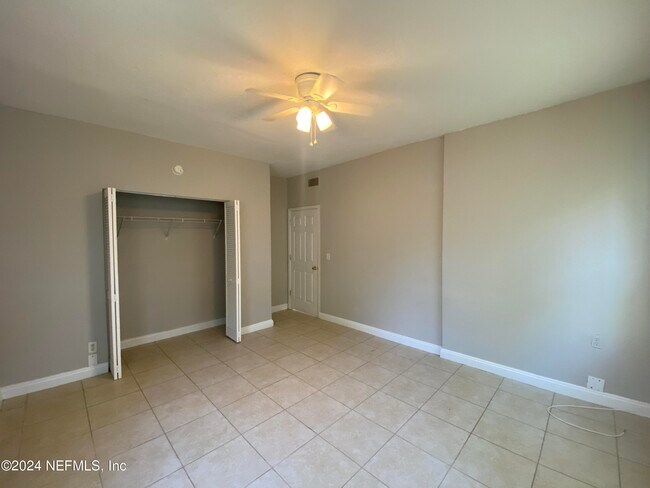 Building Photo - 2671 Forbes St