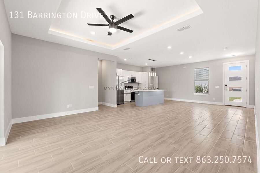 Building Photo - 131 Barrington Dr