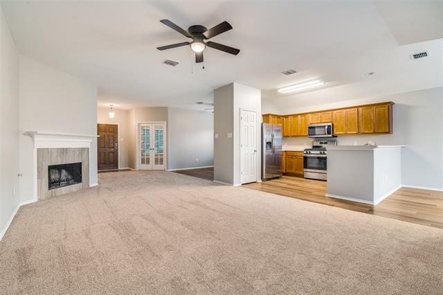 Building Photo - 3690 Chestnut Trail