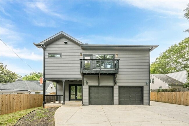 Building Photo - 34 Candler Rd NE