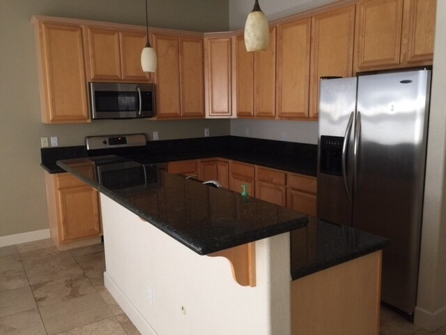 Building Photo - 6652 Aston Cir