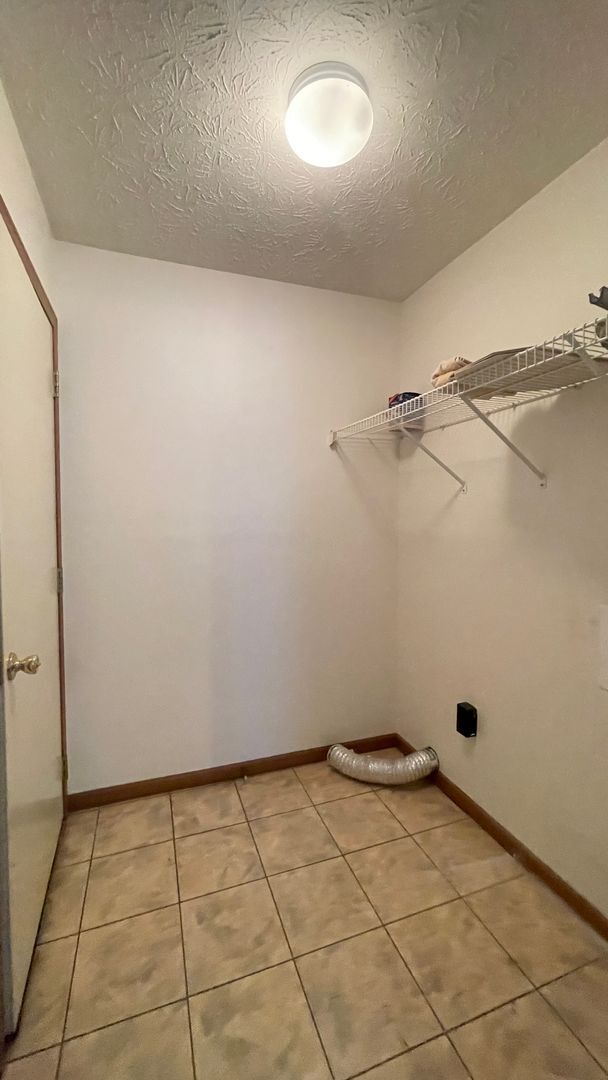 Building Photo - 3 Bedroom Home Located in West Lafayette