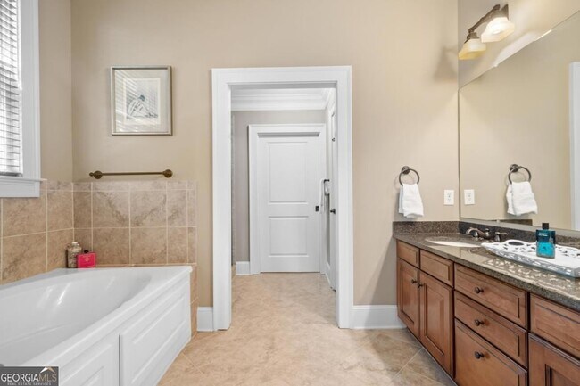 Building Photo - 114 Indian Summer Path