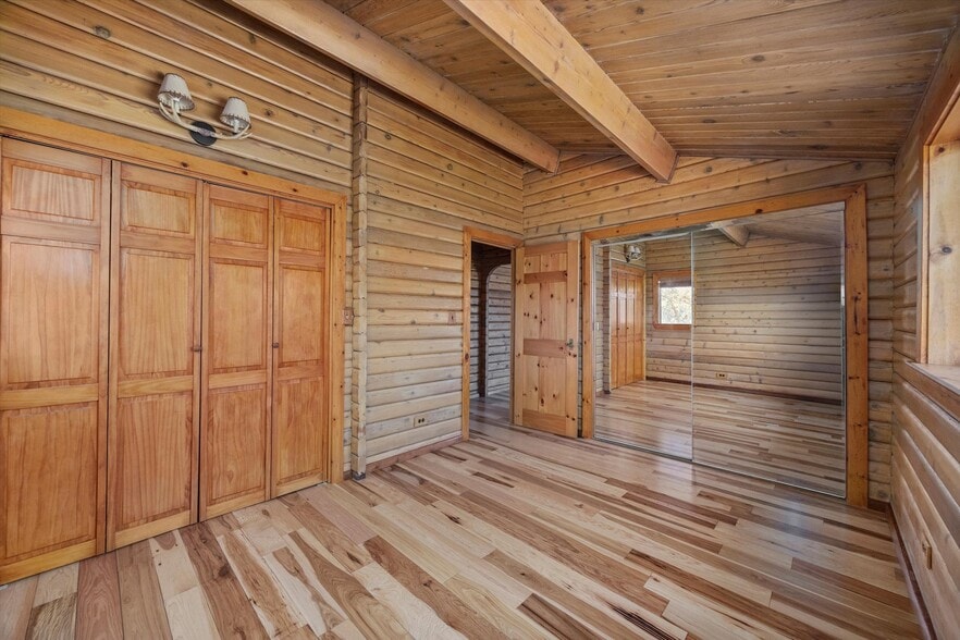 Building Photo - 2106 Sangreia Ct