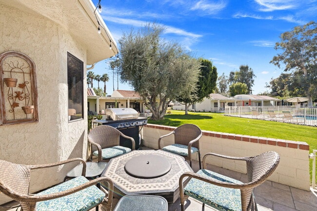 Building Photo - 68615 Paseo Soria