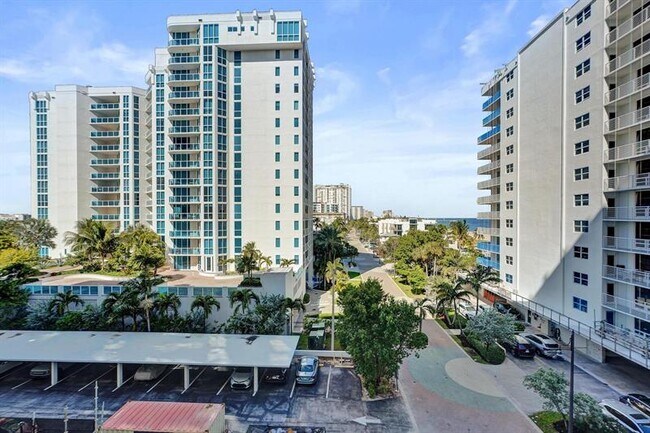 Building Photo - 1000 S Ocean Blvd